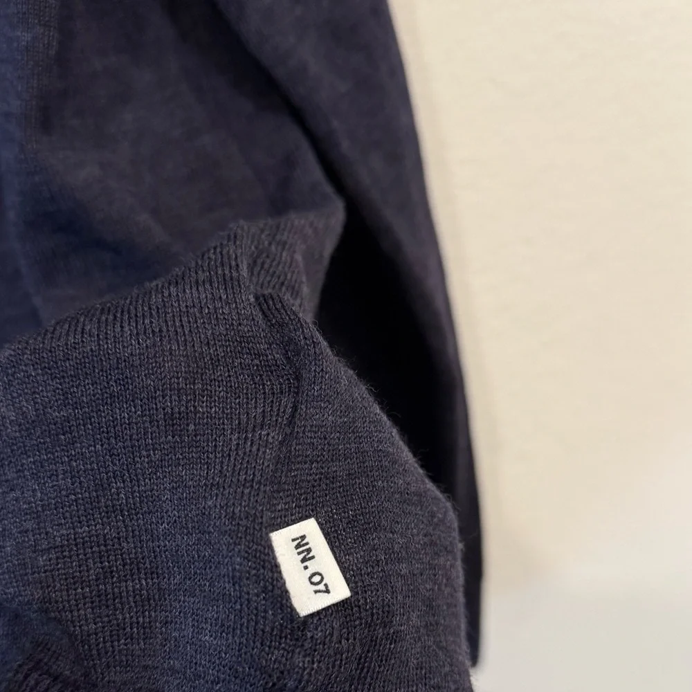 Nn.07‎ 100% Wool Turtleneck Sweater